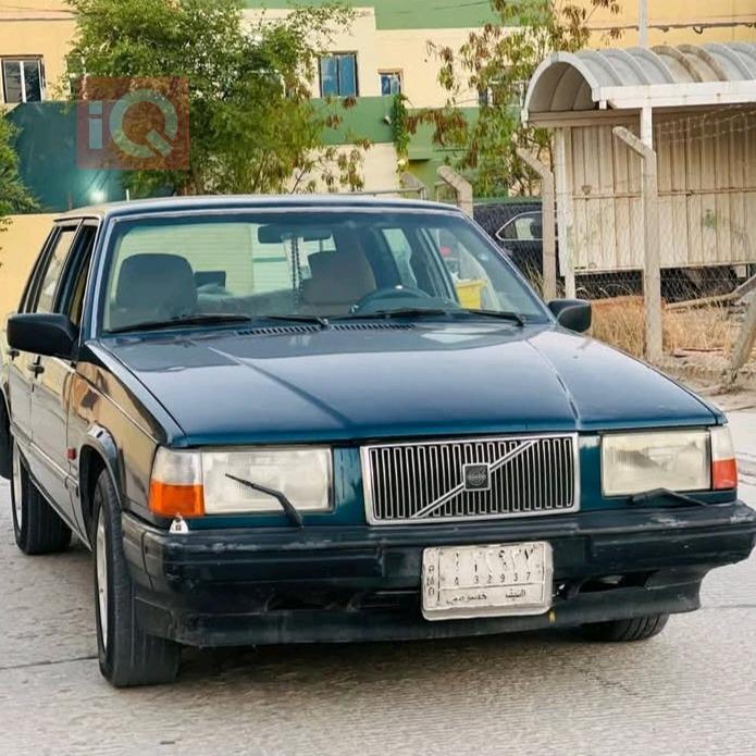 فولفو 740